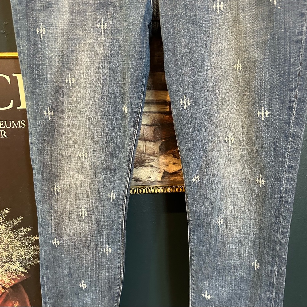 Express Distress Ankle legging mid ride jeans - Picture 4 of 7